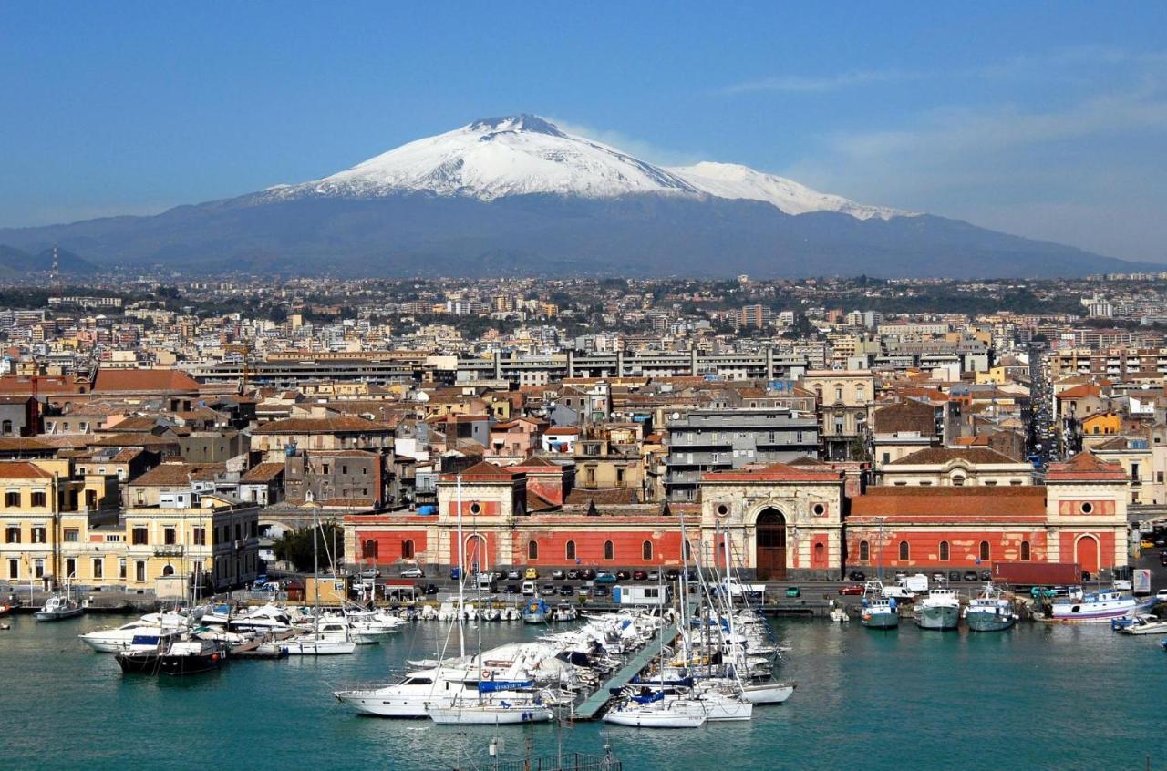 San Giuliano'S Street - Holiday Home 卡塔尼亚 外观 照片