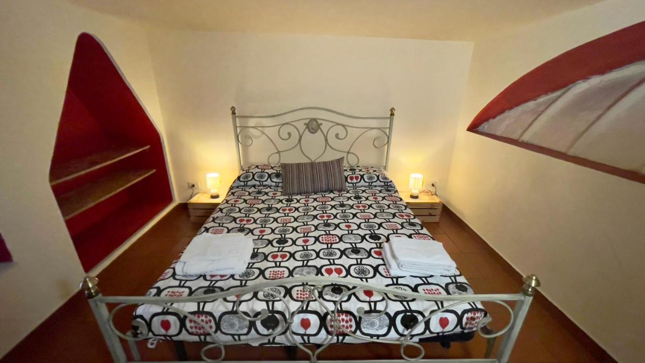San Giuliano'S Street - Holiday Home 卡塔尼亚 外观 照片