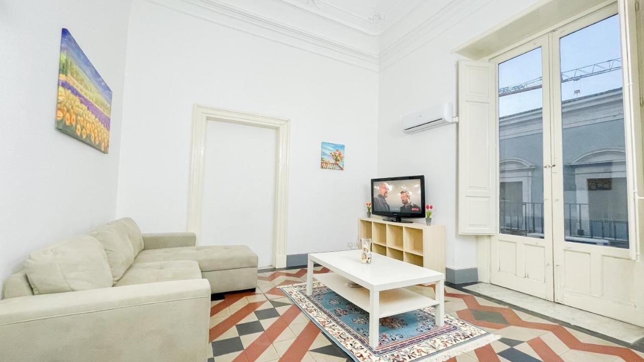 San Giuliano'S Street - Holiday Home 卡塔尼亚 外观 照片