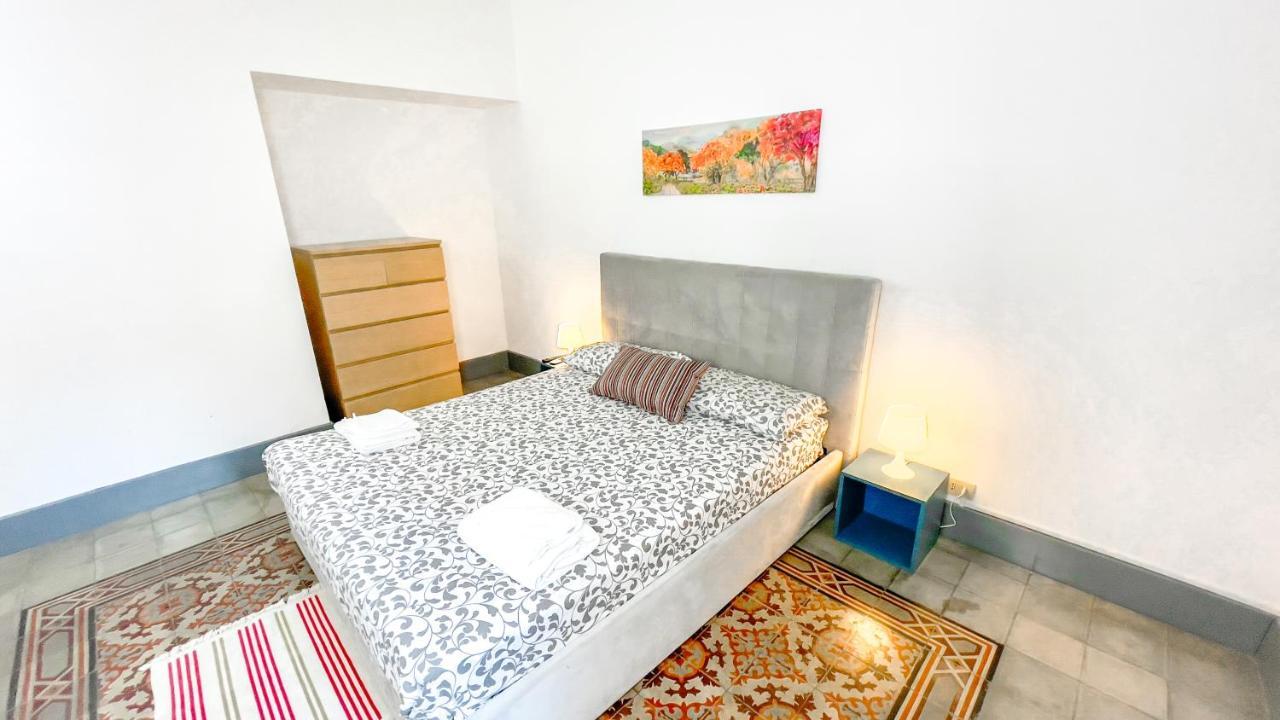 San Giuliano'S Street - Holiday Home 卡塔尼亚 外观 照片